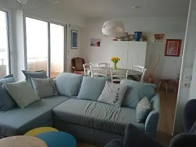 Superbe F3 Vue Mer Sete * セット